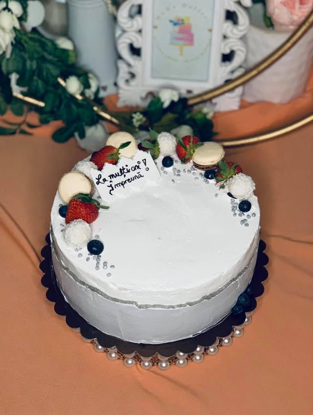 Tort de aniversări, HoHa Delicii