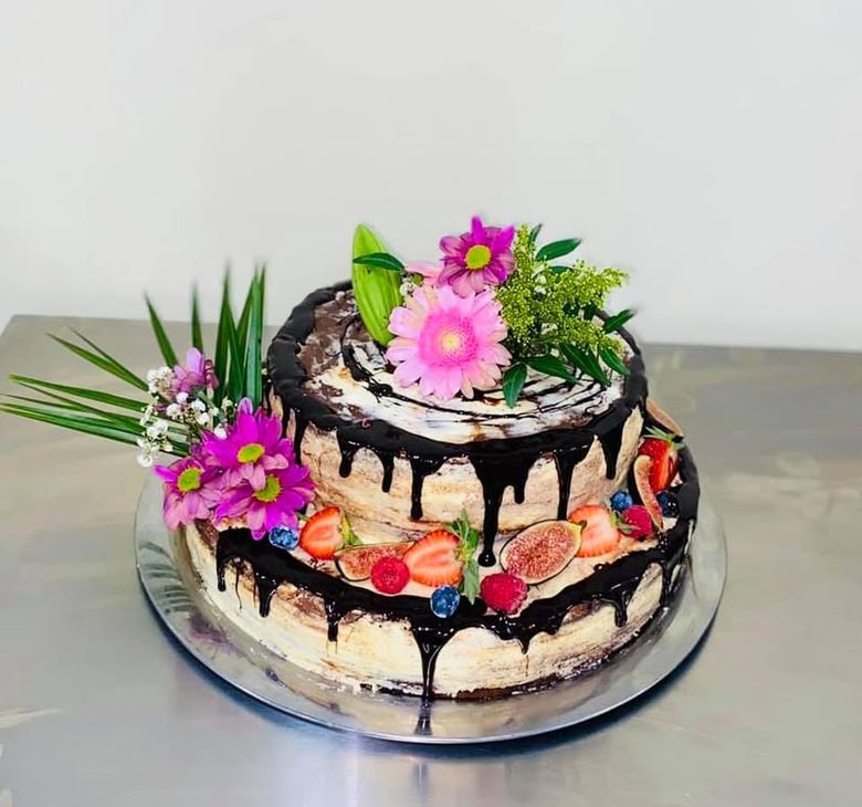 Tort de aniversări, HoHa Delicii