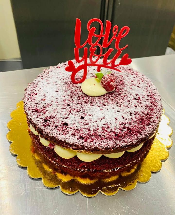 Tort de aniversări, HoHa Delicii