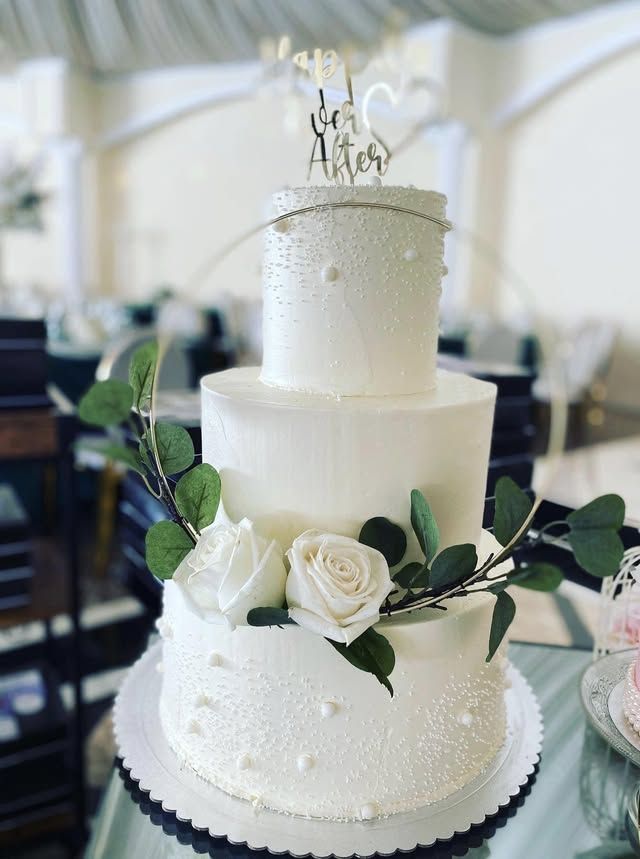 Tort de nuntă sau botez, HoHa Delicii