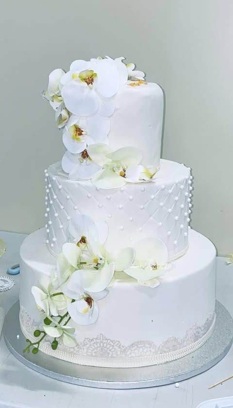 Tort de nuntă sau botez, HoHa Delicii