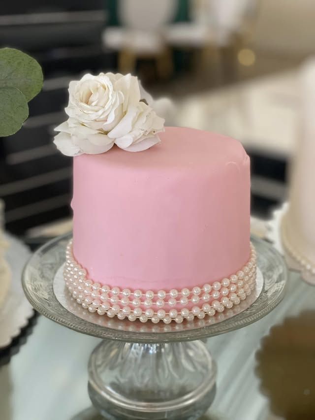 Tort de nuntă sau botez, HoHa Delicii